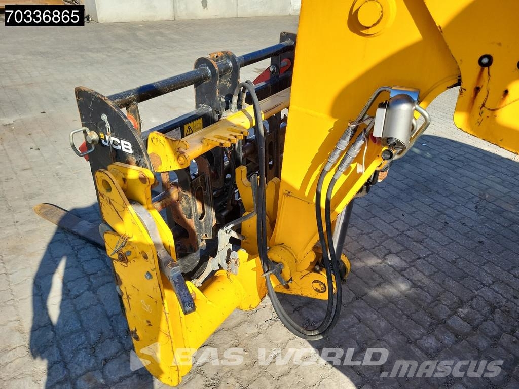 JCB 540-200 A/C - Sway Verreikers