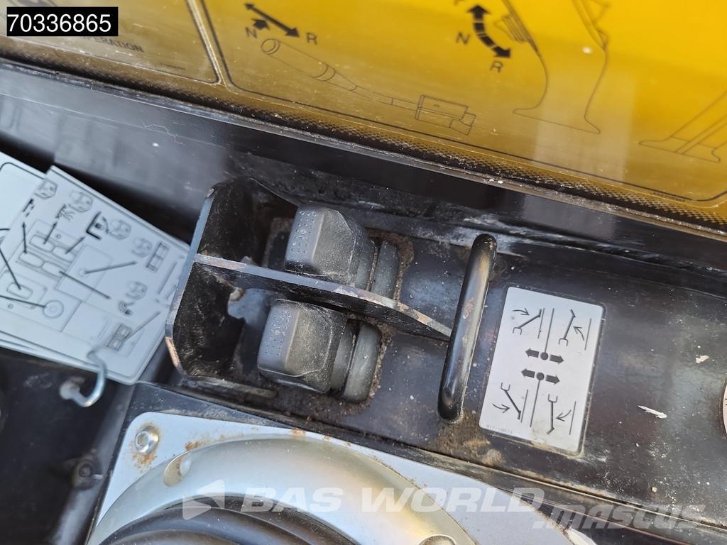 JCB 540-200 A/C - Sway Verreikers