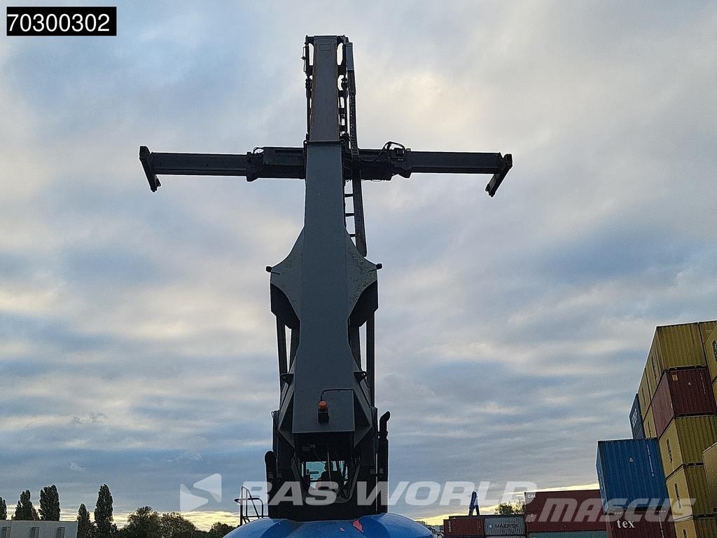 Linde C4545TL 20ft - 45ft container extendable Reachstackers