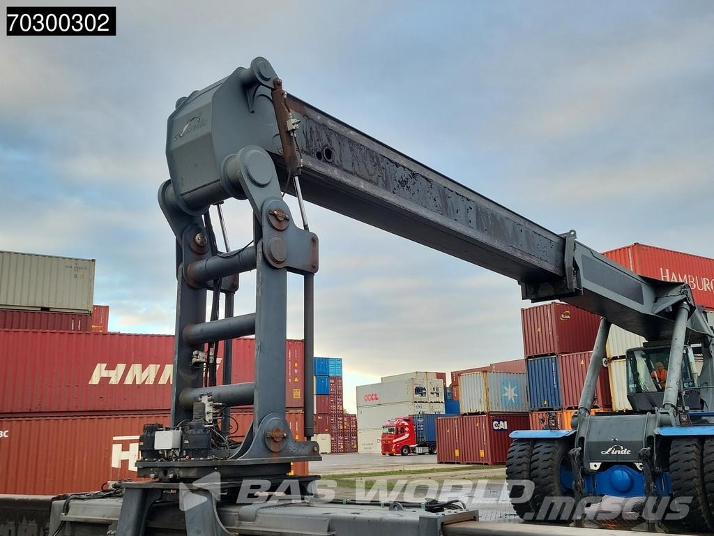 Linde C4545TL 20ft - 45ft container extendable Reachstackers
