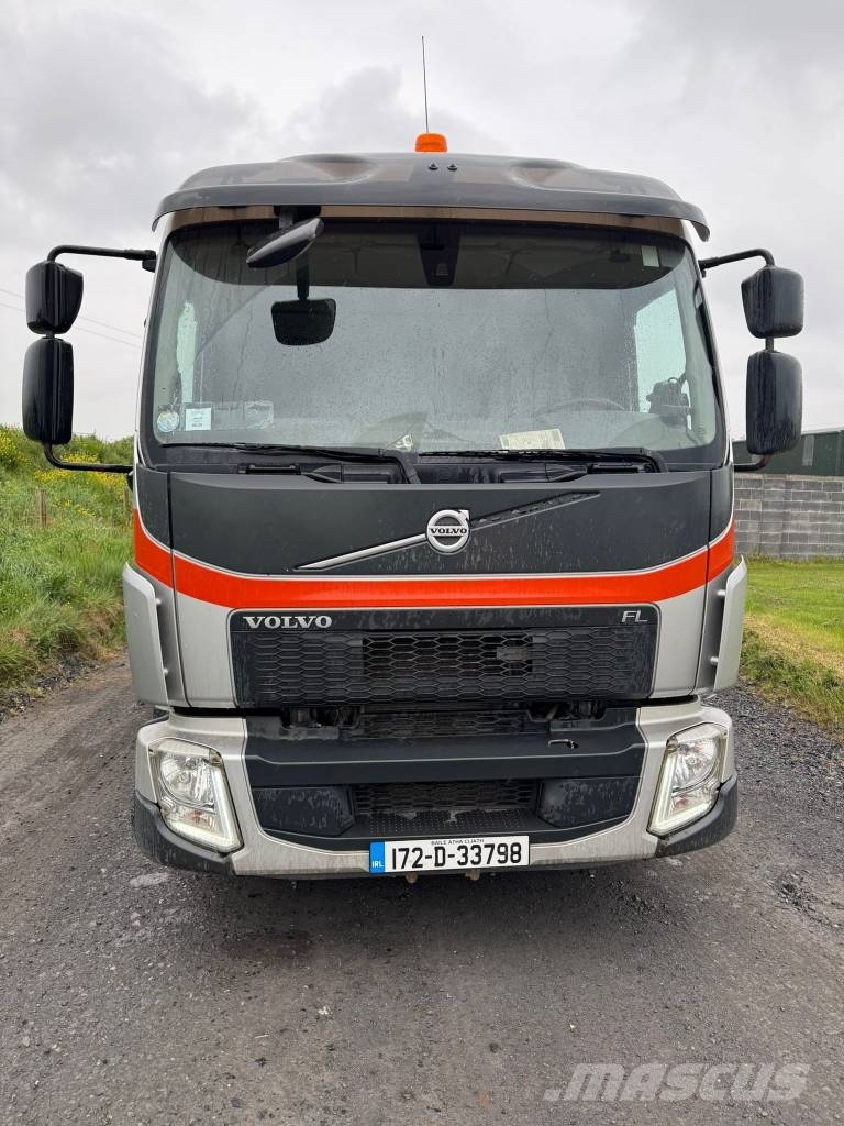 Volvo FL 250 Johnston VT652 Süpürme kamyonları
