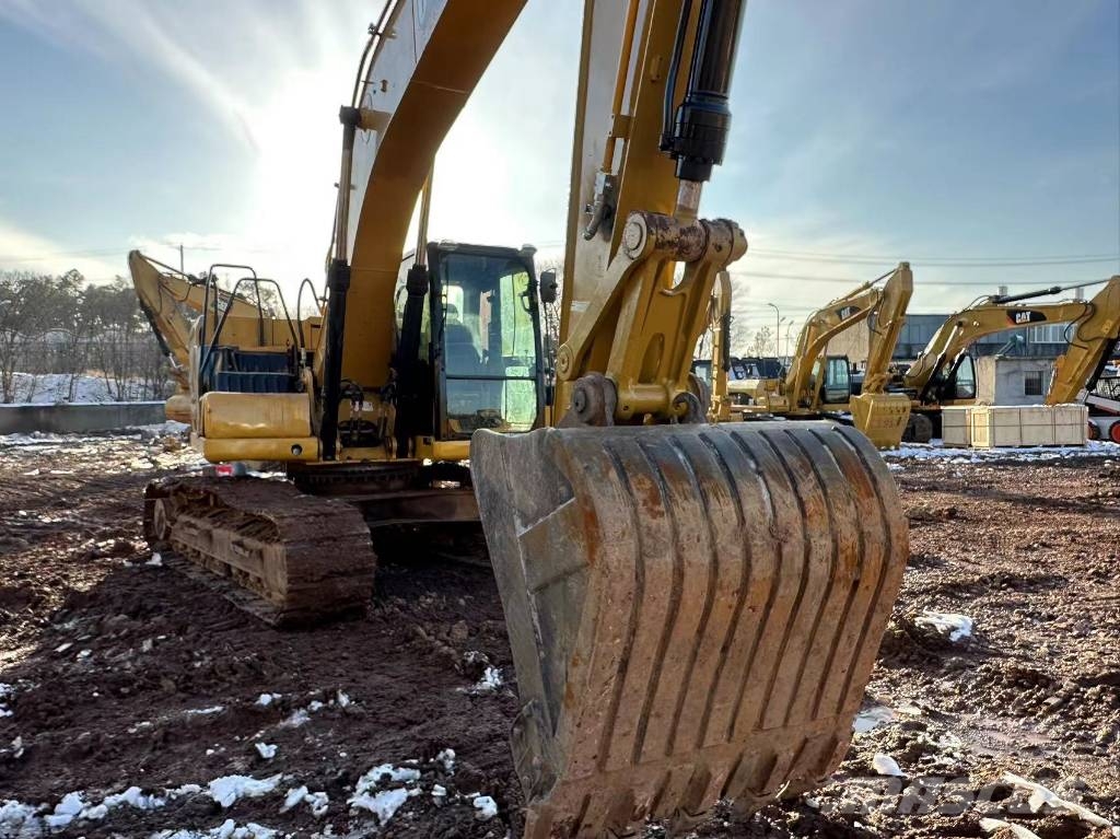 CAT 320 GC Верижен екскаватор