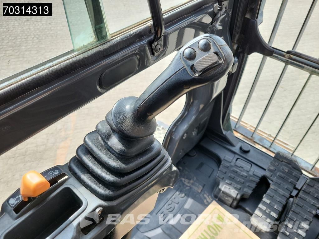 CASE CX300 D Koparki gąsienicowe