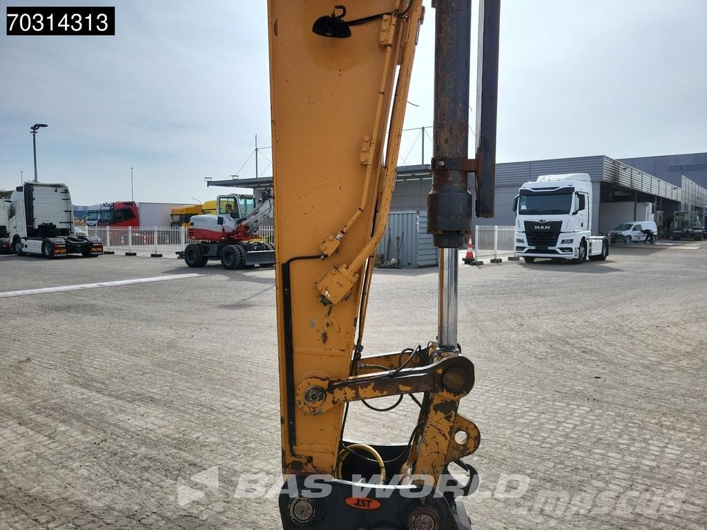 CASE CX300 D Crawler excavators