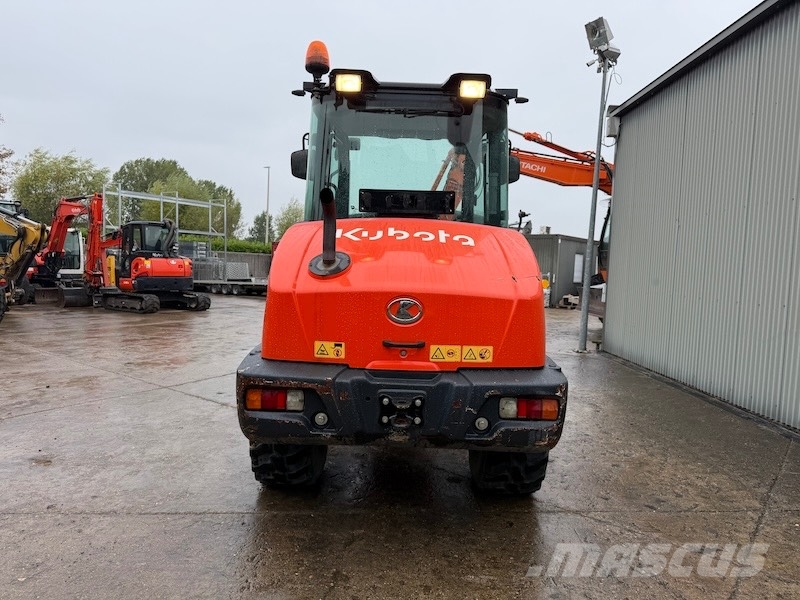 Kubota R 082 Radlader