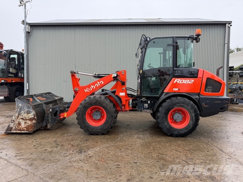 Kubota R 082 Radlader