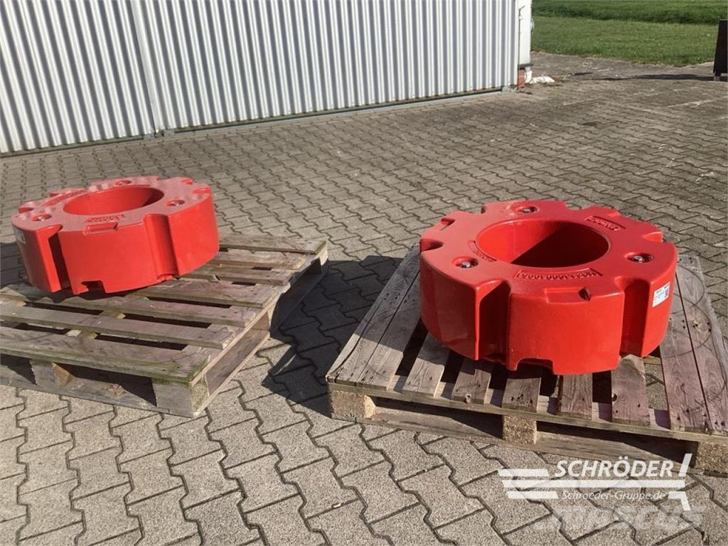 Fendt RADGEWICHTE + ADAPTERPLATTEN 2X 600 KG Banden, wielen en velgen