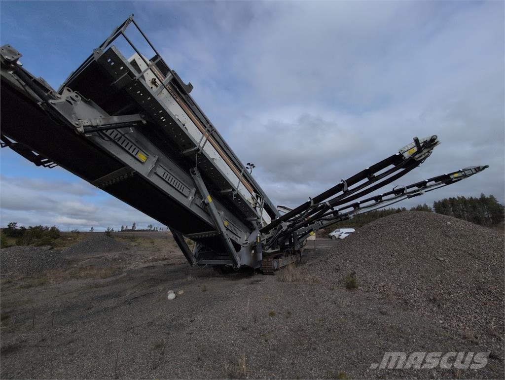 Metso Lokotrack ST4.8 3-taso seula Mienen-Geräte