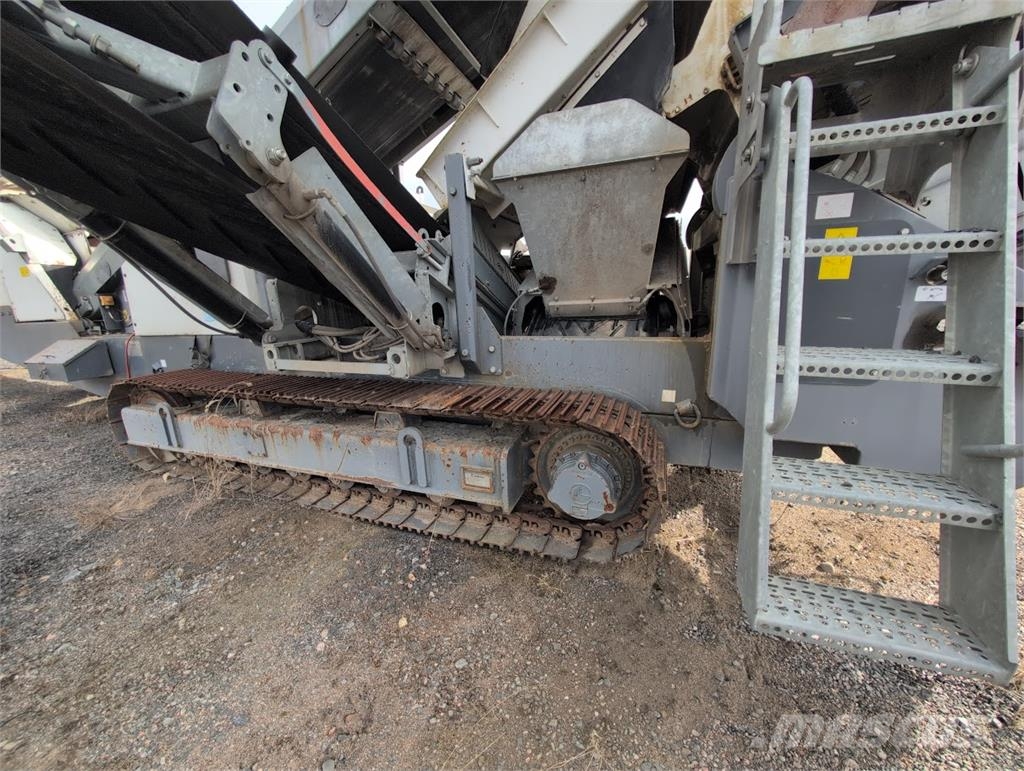 Metso Lokotrack ST4.8 3-taso seula Mienen-Geräte