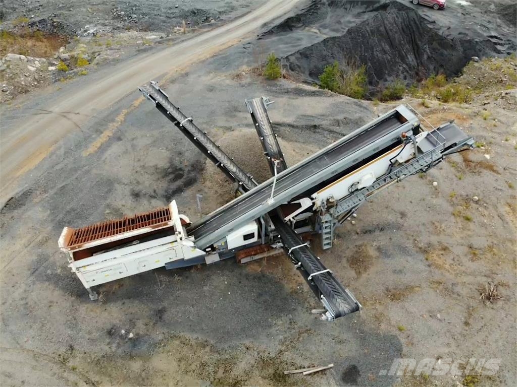 Metso Lokotrack ST4.8 3-taso seula Mienen-Geräte