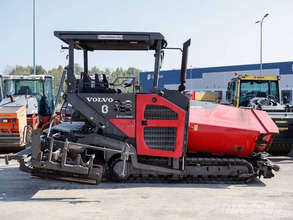 Volvo ABG P7820C معدات السفلتة
