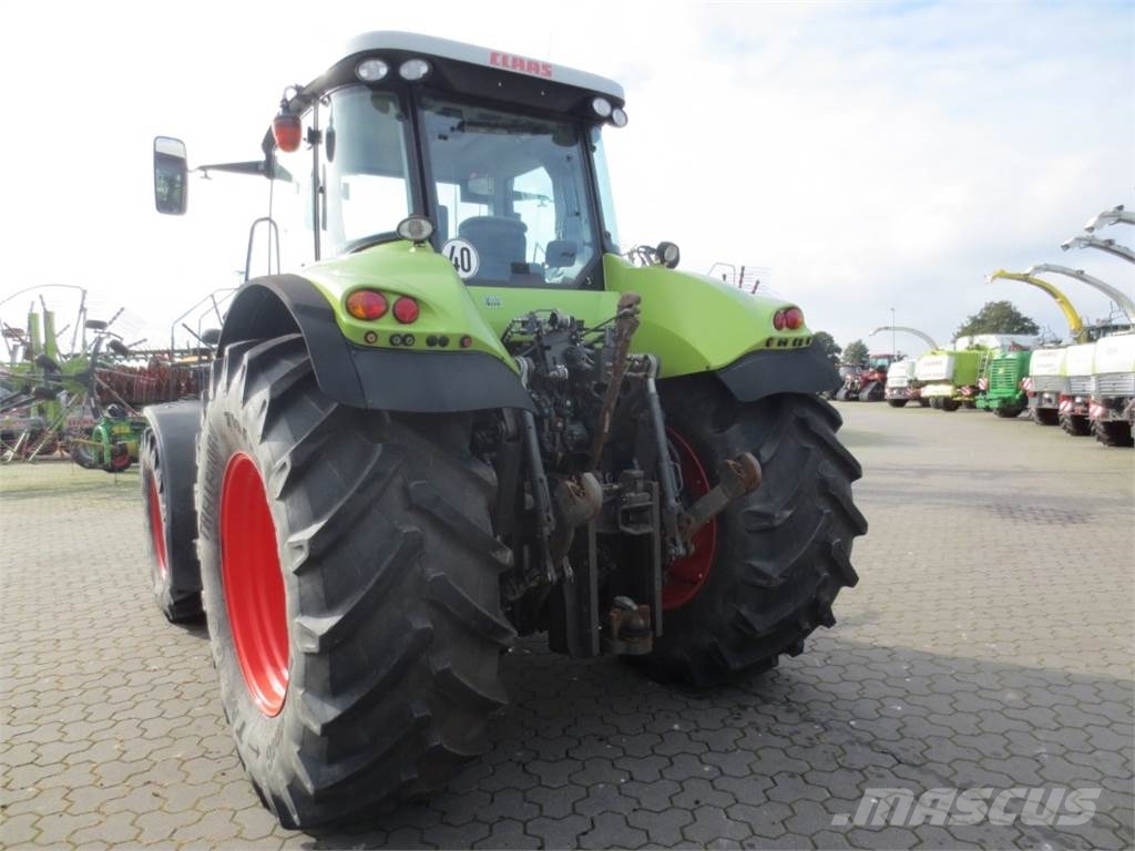 CLAAS AXION 810 CIS 트랙터