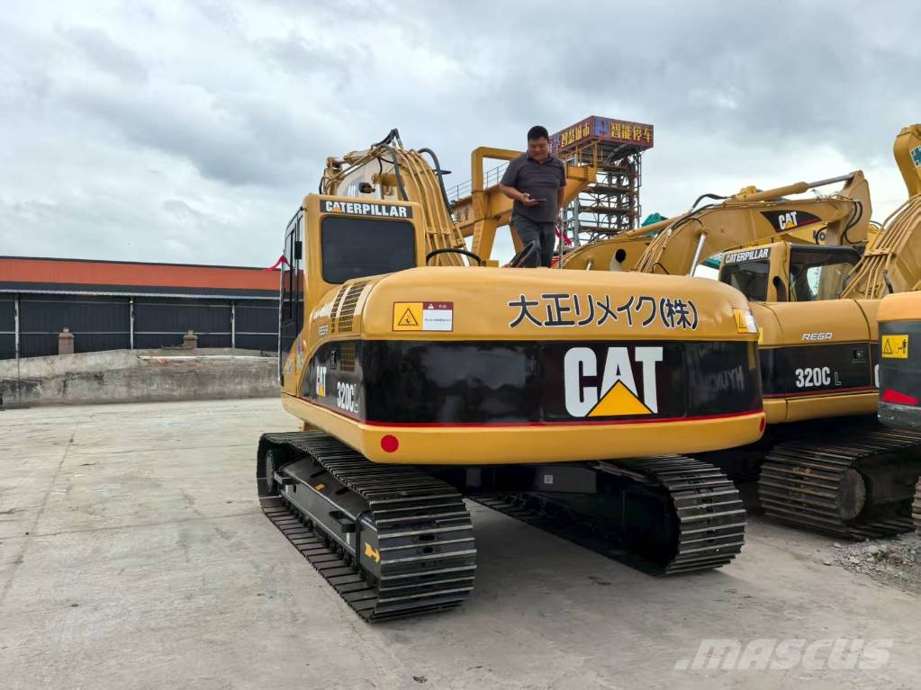 CAT 320 C 대형 굴삭기 29톤 이상