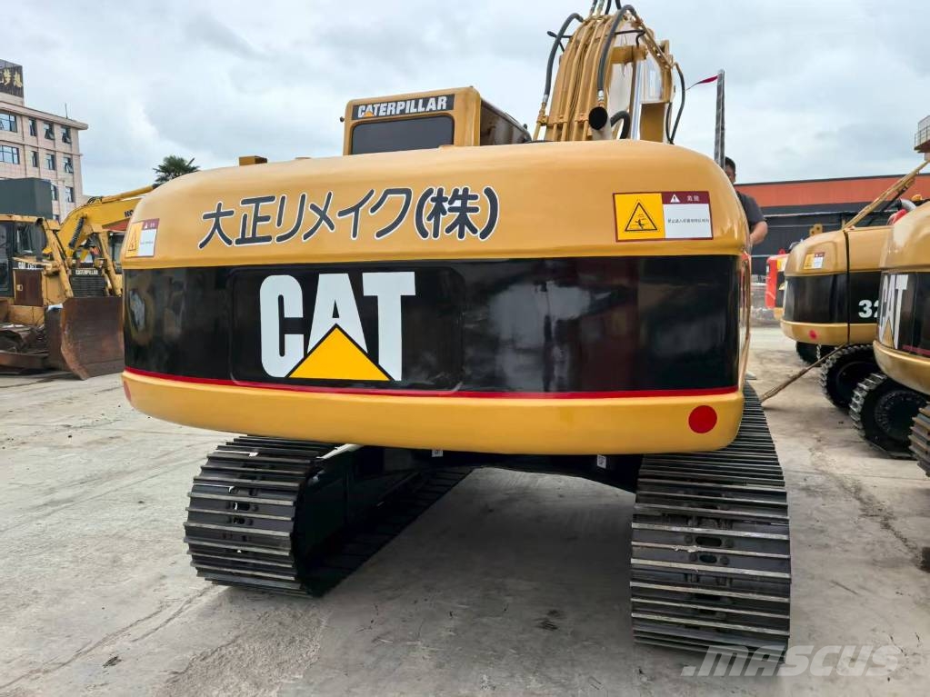 CAT 320 C 대형 굴삭기 29톤 이상