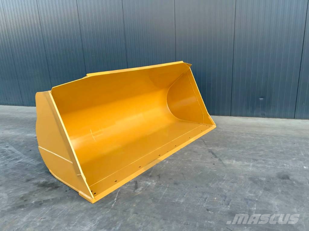 CAT 938M Bakken