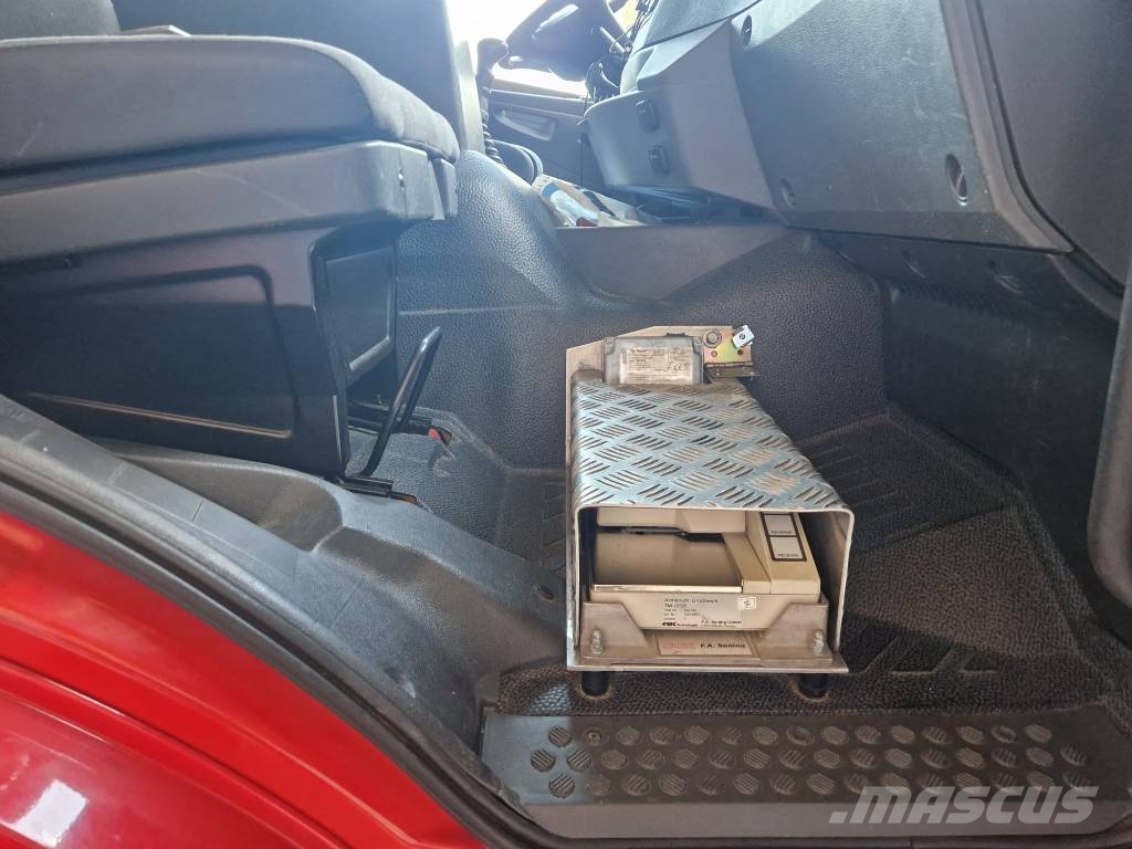 Mercedes-Benz AXOR Automobilinės cisternos