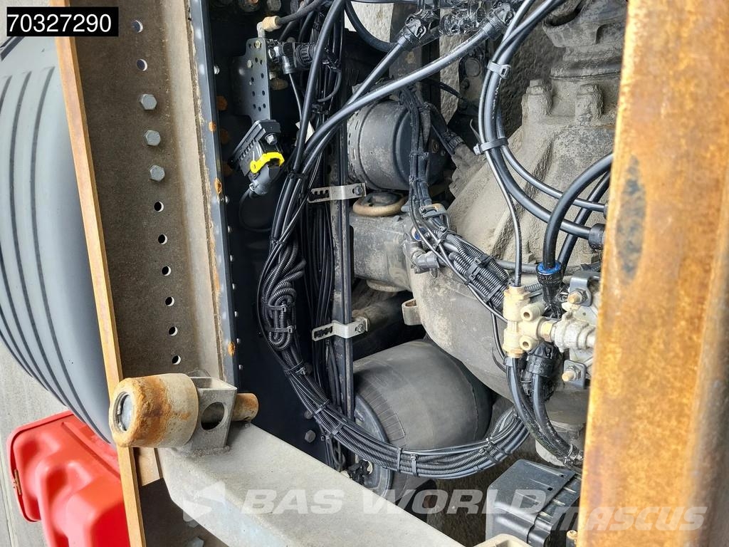 Scania R520 R 6X2 V8 Retarder Full Air 9t Front Axle Lift Vaihtolava-autot