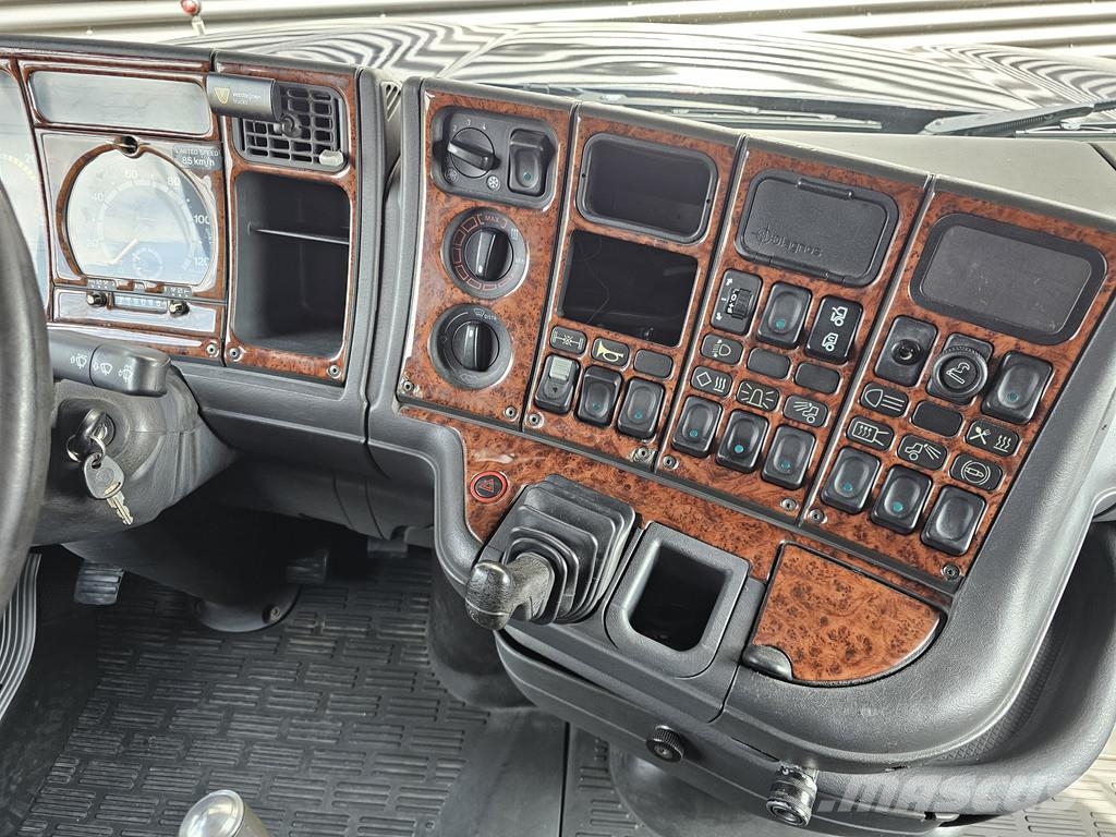 Scania T94.310 / HAUBER/TORPEDO / 6X4 Camiones tractor
