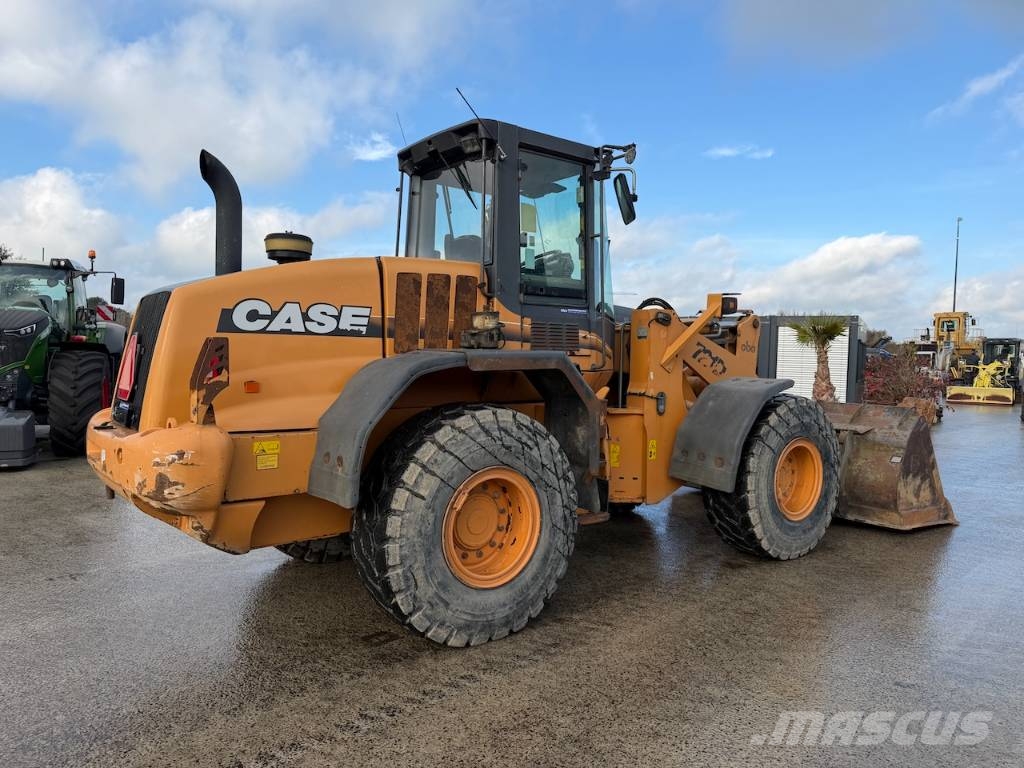 CASE 721 D Wielladers