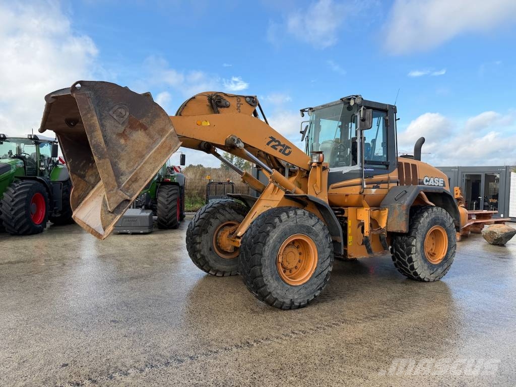 CASE 721 D Wielladers