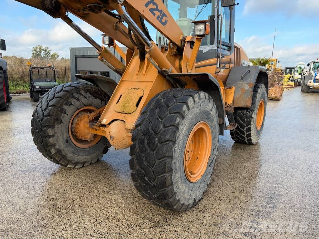CASE 721 D Wielladers