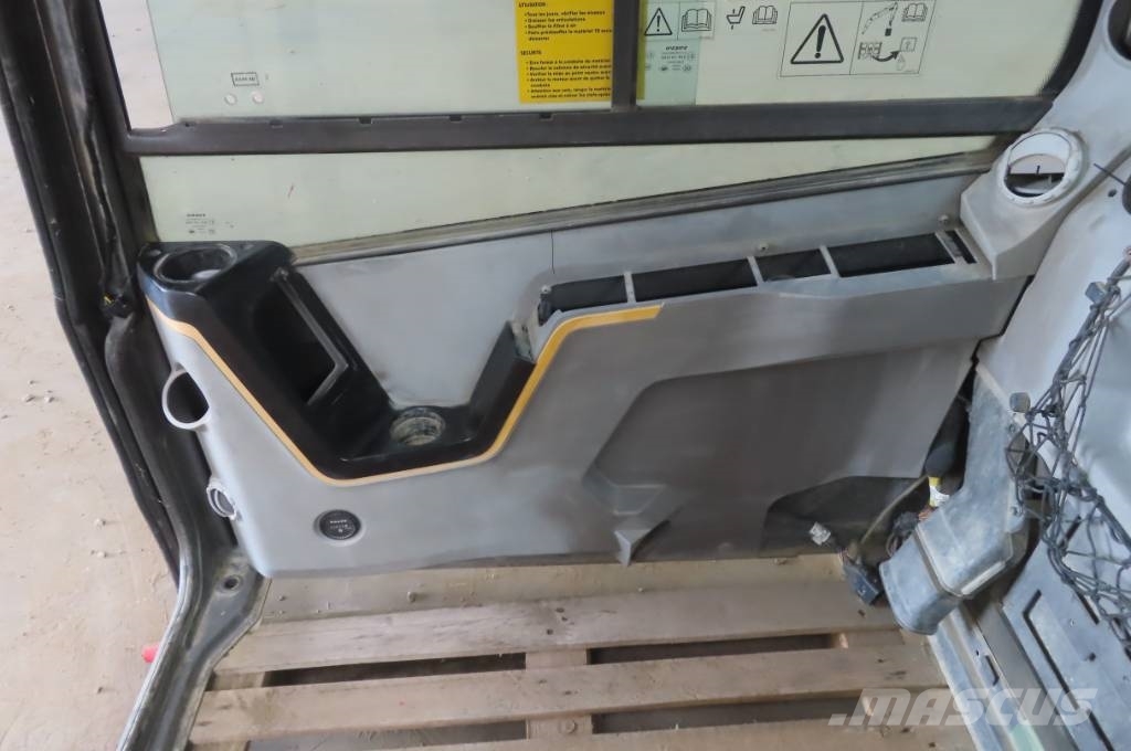 Volvo ECR 88 D Cabines e interior máquinas construção