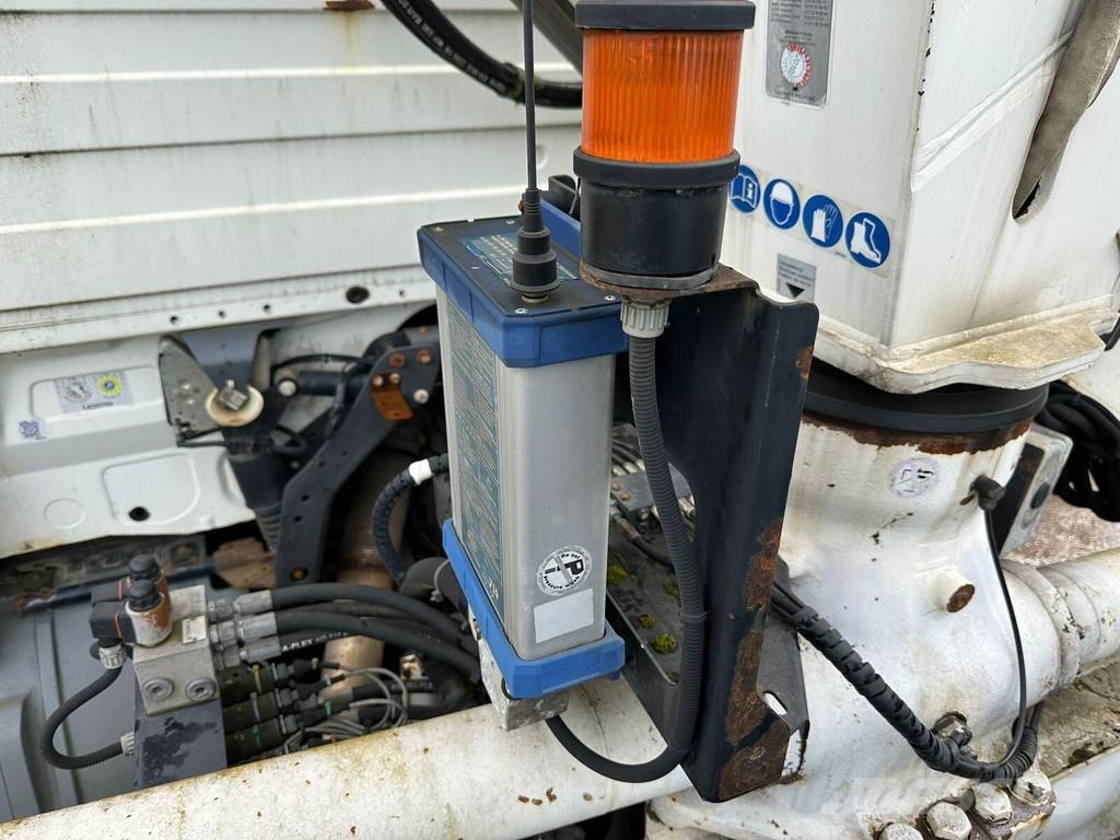 Terex 120.2 E-A2L / Kran / Funk / 8,1 m / 2,7 t شاحنات الرافعات