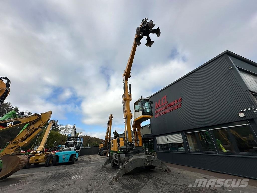 Liebherr LH 30 M Litronic Materialumschlag