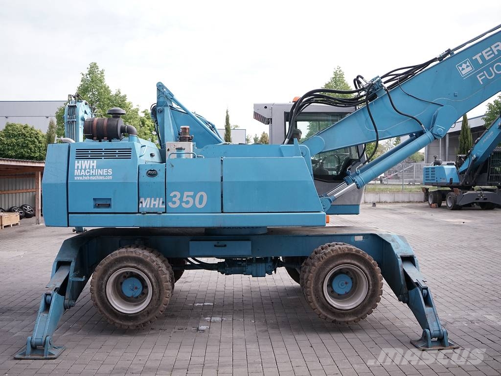 Fuchs MHL 350 C مناولات المخلفات / مناولات صناعية