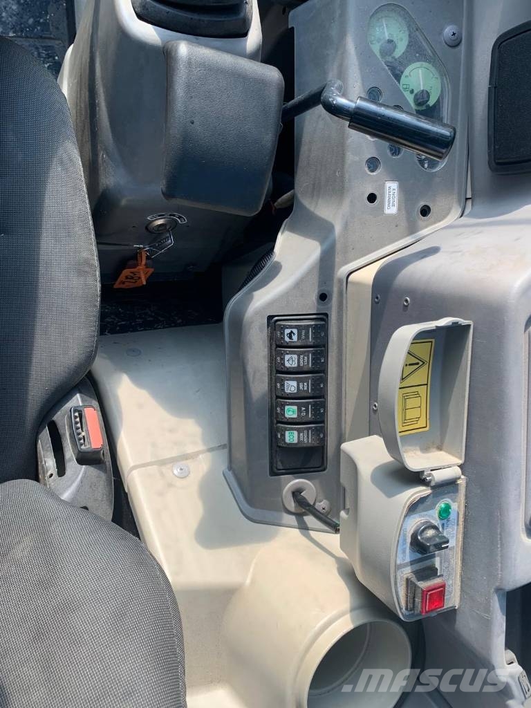 Yanmar SV 100 Közepes (midi) kotrók 7 t - 12 t