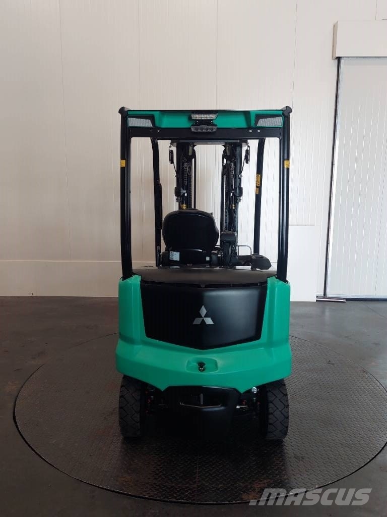 Mitsubishi FB25ACN Heftruck Sähkötrukit