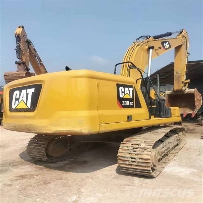 CAT 330 D L Kāpurķēžu ekskavatori