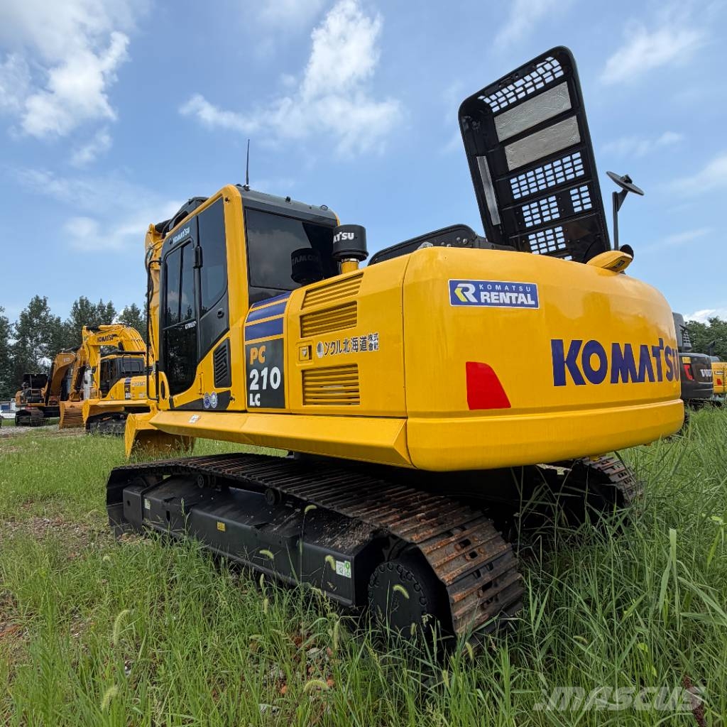Komatsu PC 210 履带挖掘机