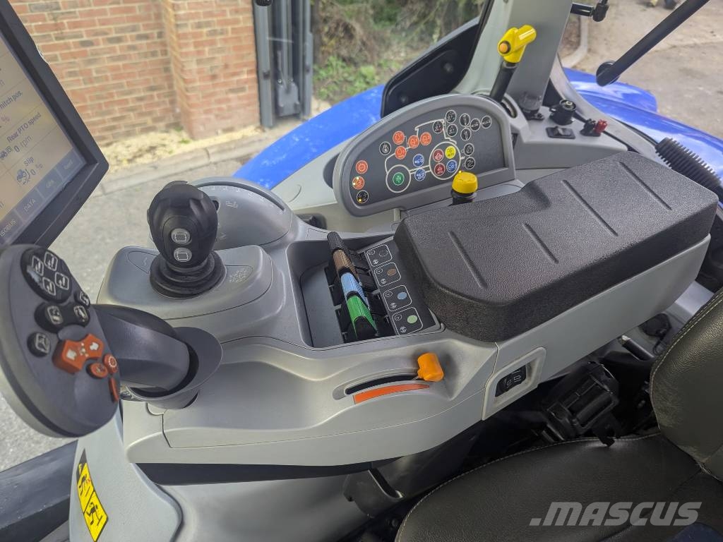 New Holland T 7.190 Tractors