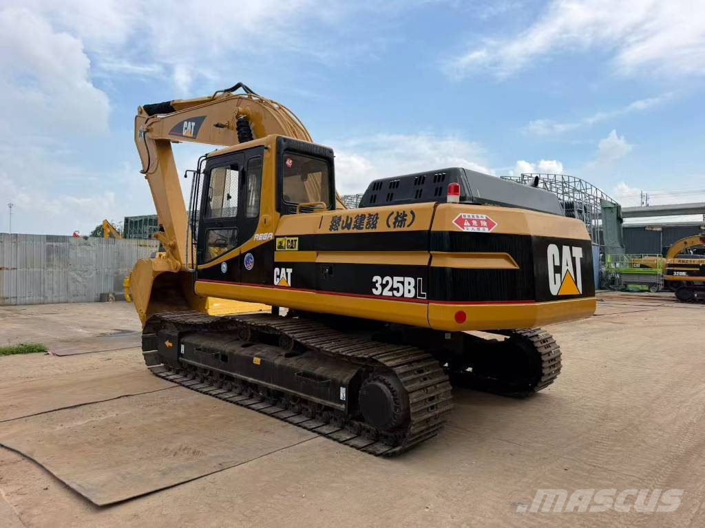 CAT 325 B L Гусеничні екскаватори