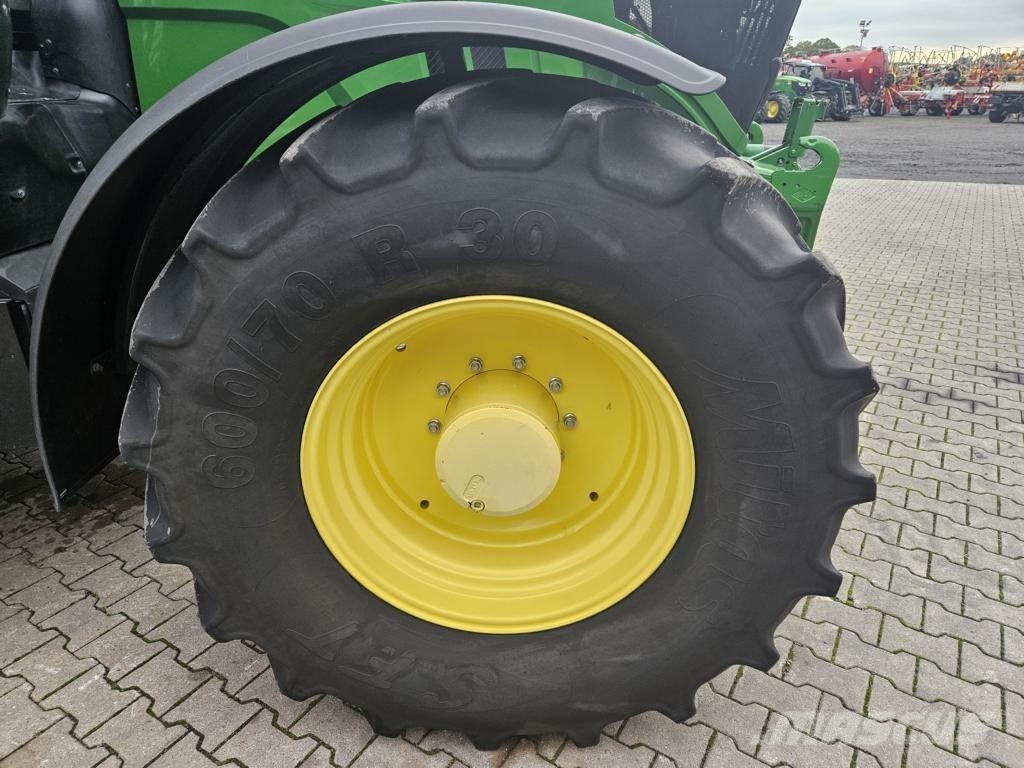 John Deere TRAKTOR 6250R Сельхозтехника - Другие