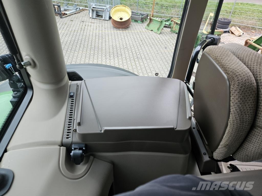 John Deere TRAKTOR 6250R Сельхозтехника - Другие