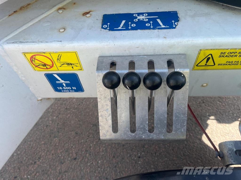 Dino 160 XT II Kiti keltuvai ir platformos