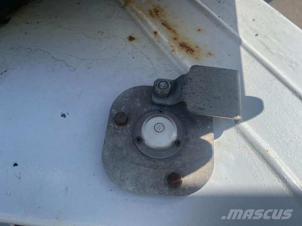 Dino 160 XT II Kiti keltuvai ir platformos