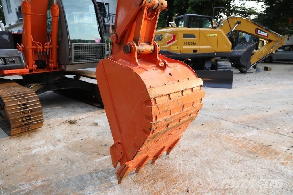 Hitachi ZX 120-6, 2013, China - Used crawler excavators - Mascus