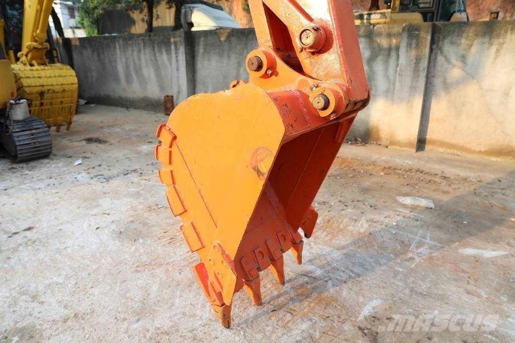 Hitachi ZX 120-6, 2013, China - Used crawler excavators - Mascus