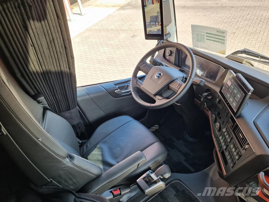Volvo FH 16.780 Globetrotter XL Aero 4x2 - New - Full sp Vilcēji