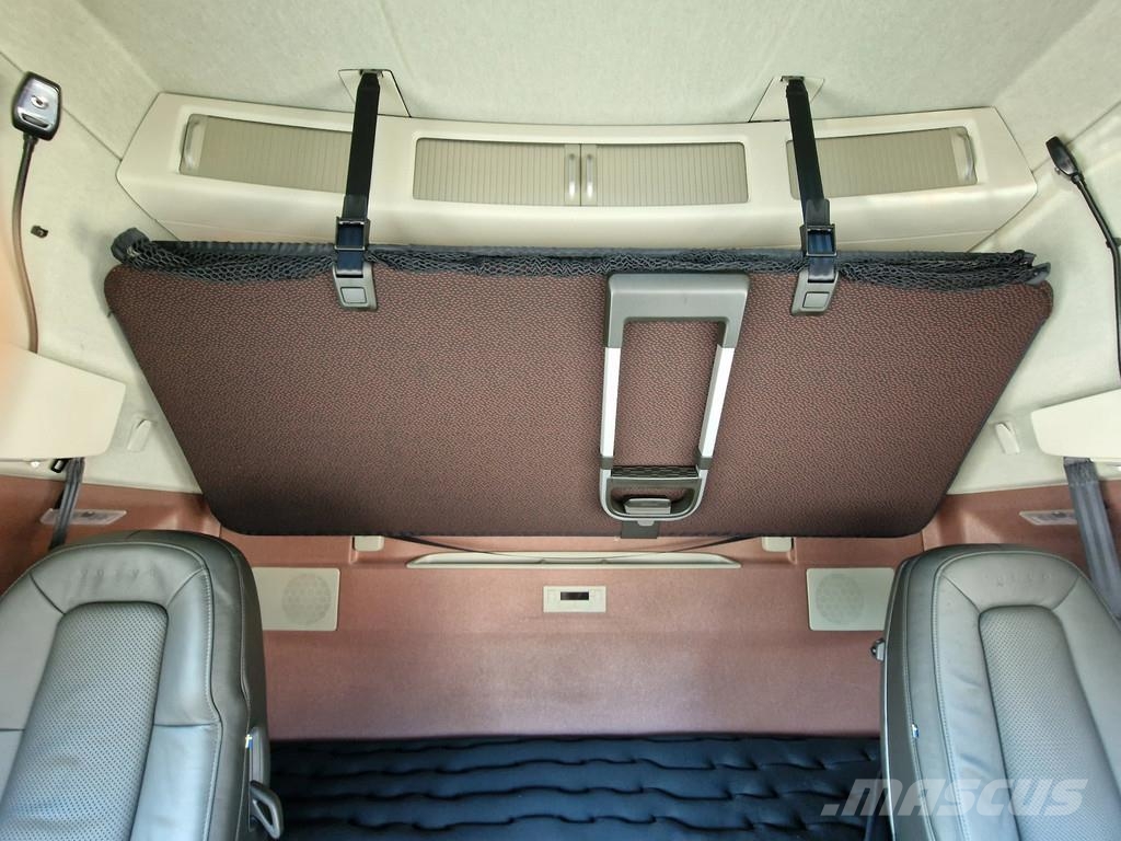 Volvo FH 16.780 Globetrotter XL Aero 4x2 - New - Full sp Vilcēji