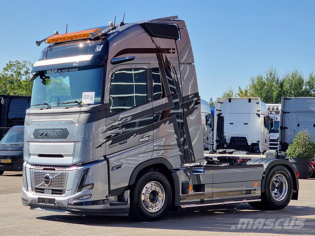 Volvo FH 16.780 Globetrotter XL Aero 4x2 - New - Full sp Vilcēji