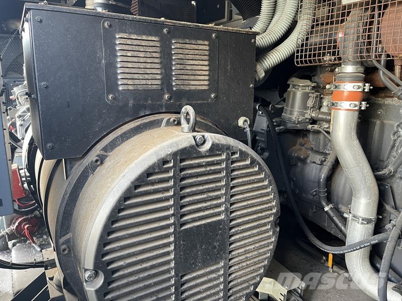 Atlas Copco QAC 1100 TWIN-POWER Diesel Generatoren