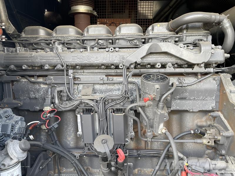 Atlas Copco QAC 1100 TWIN-POWER Diesel Generatoren