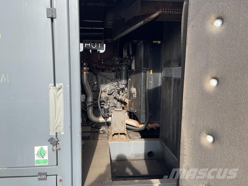 Atlas Copco QAC 1100 TWIN-POWER Diesel Generatoren