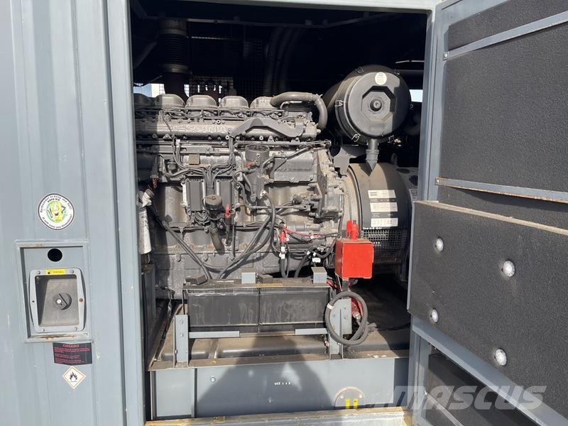 Atlas Copco QAC 1100 TWIN-POWER Diesel Generatoren