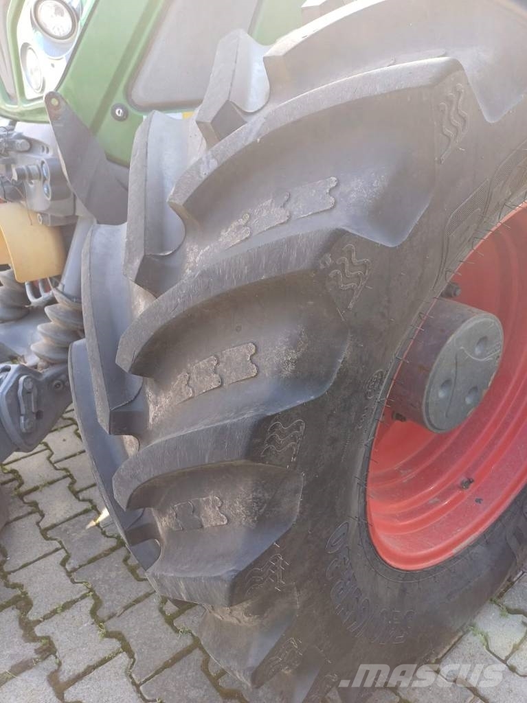 Fendt 720 Profi Plus Tractors