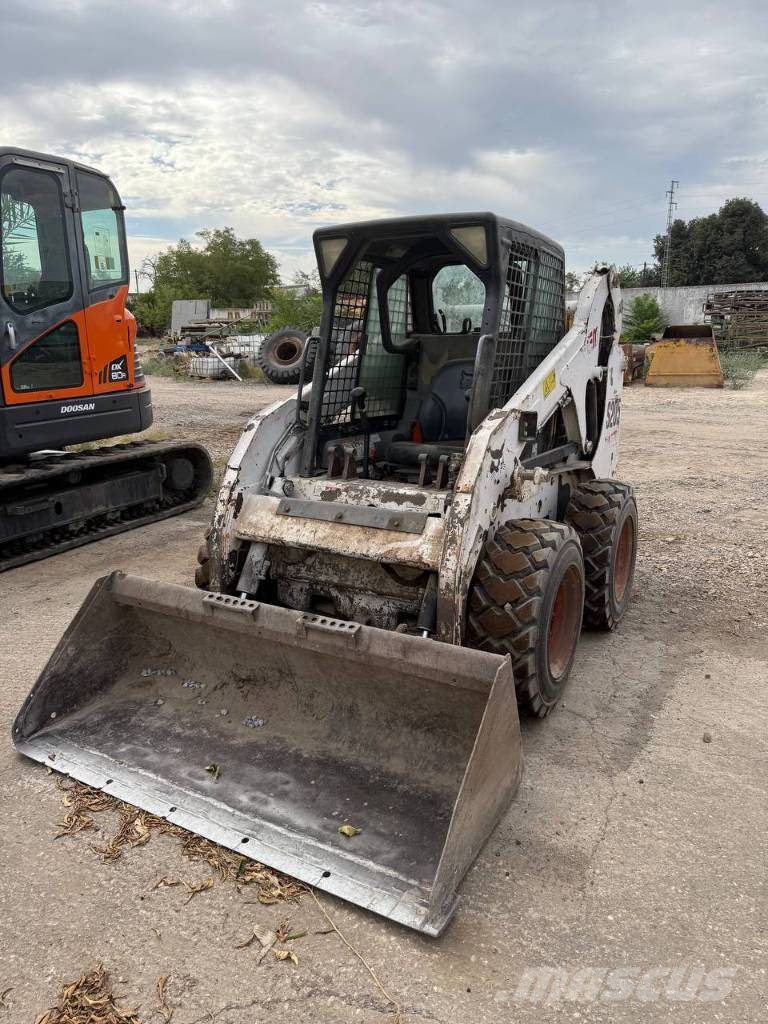 Bobcat S 205 لوادر انزلاقية التوجيه